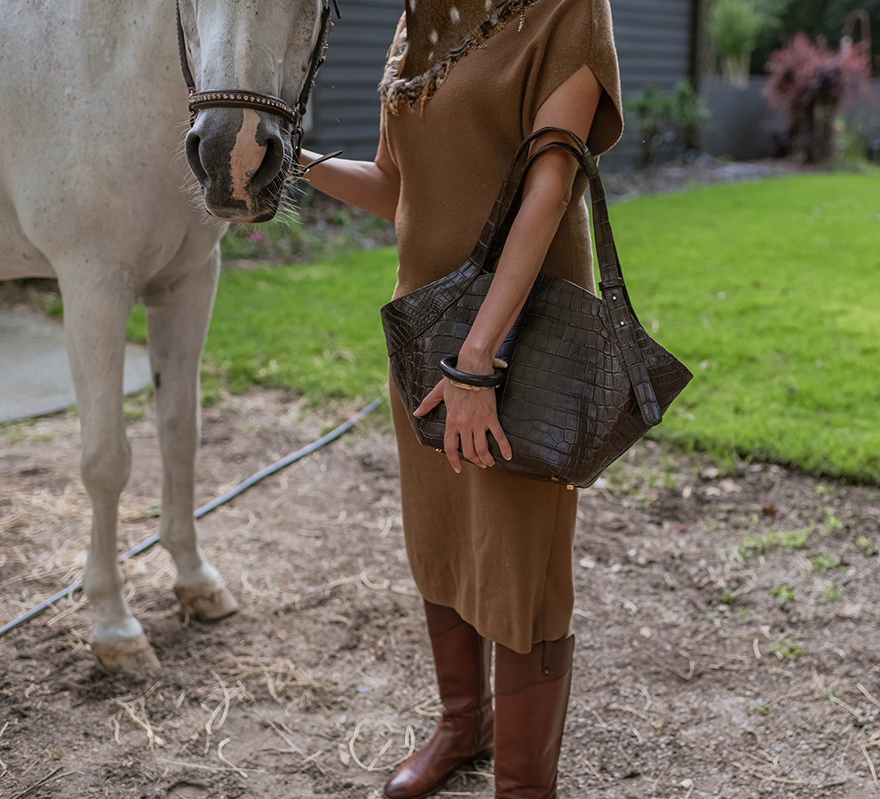 Petite Mont Rochelle Tote in Espresso Crocodile