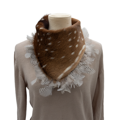 Damara Spotted Axis Collar with White Plumage