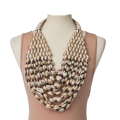 Mahe' Cowl Shell Necklace